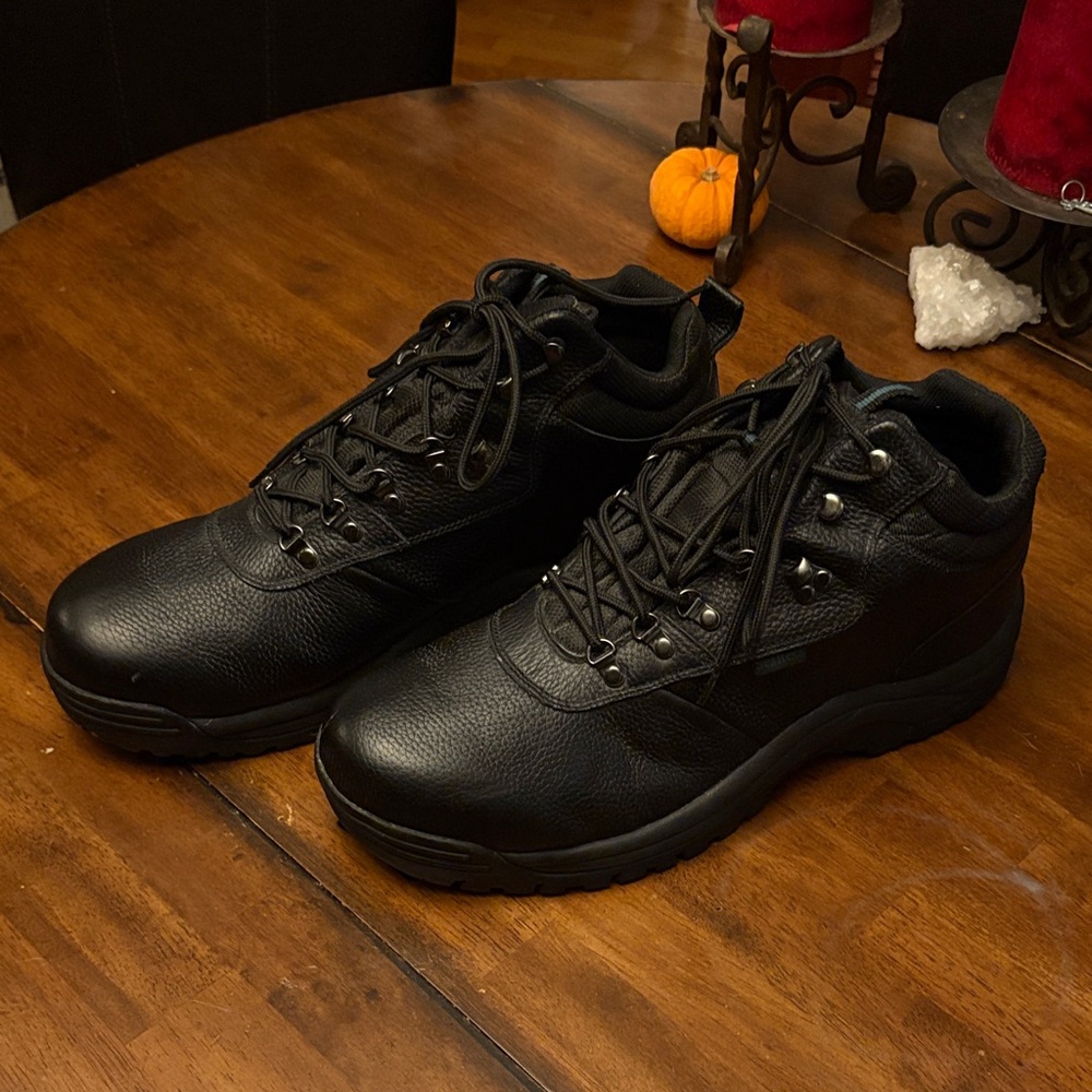 Men’s leather boot Propet Shield Walker Composite toe, waterproof Size 16(3E)
